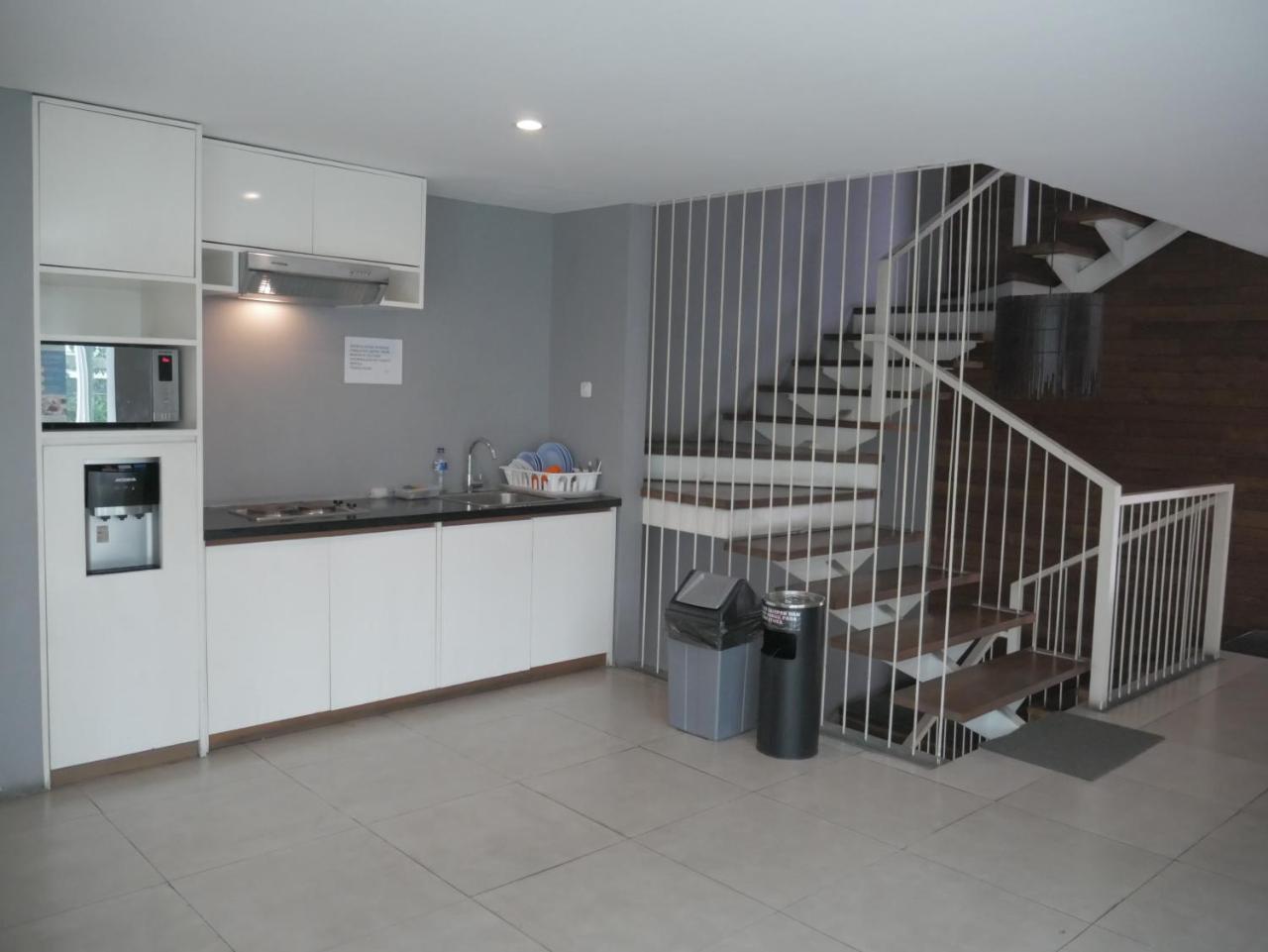 2510 Urbanliving Apart otel Cakarta Dış mekan fotoğraf
